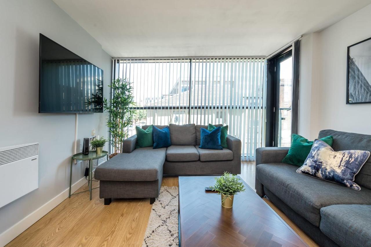 Host & Stay - Central Balcony Apt Liverpool Dış mekan fotoğraf