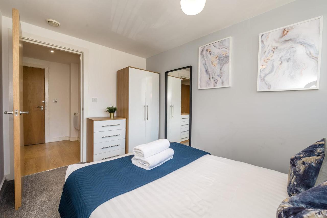 Host & Stay - Central Balcony Apt Liverpool Dış mekan fotoğraf